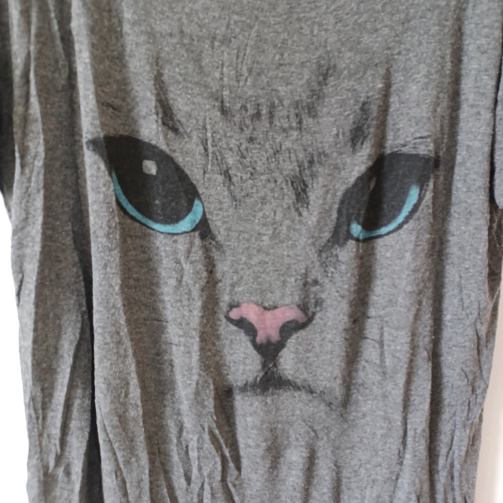 FREE w/$20 Purchase; Gray Cat Face Tshirt